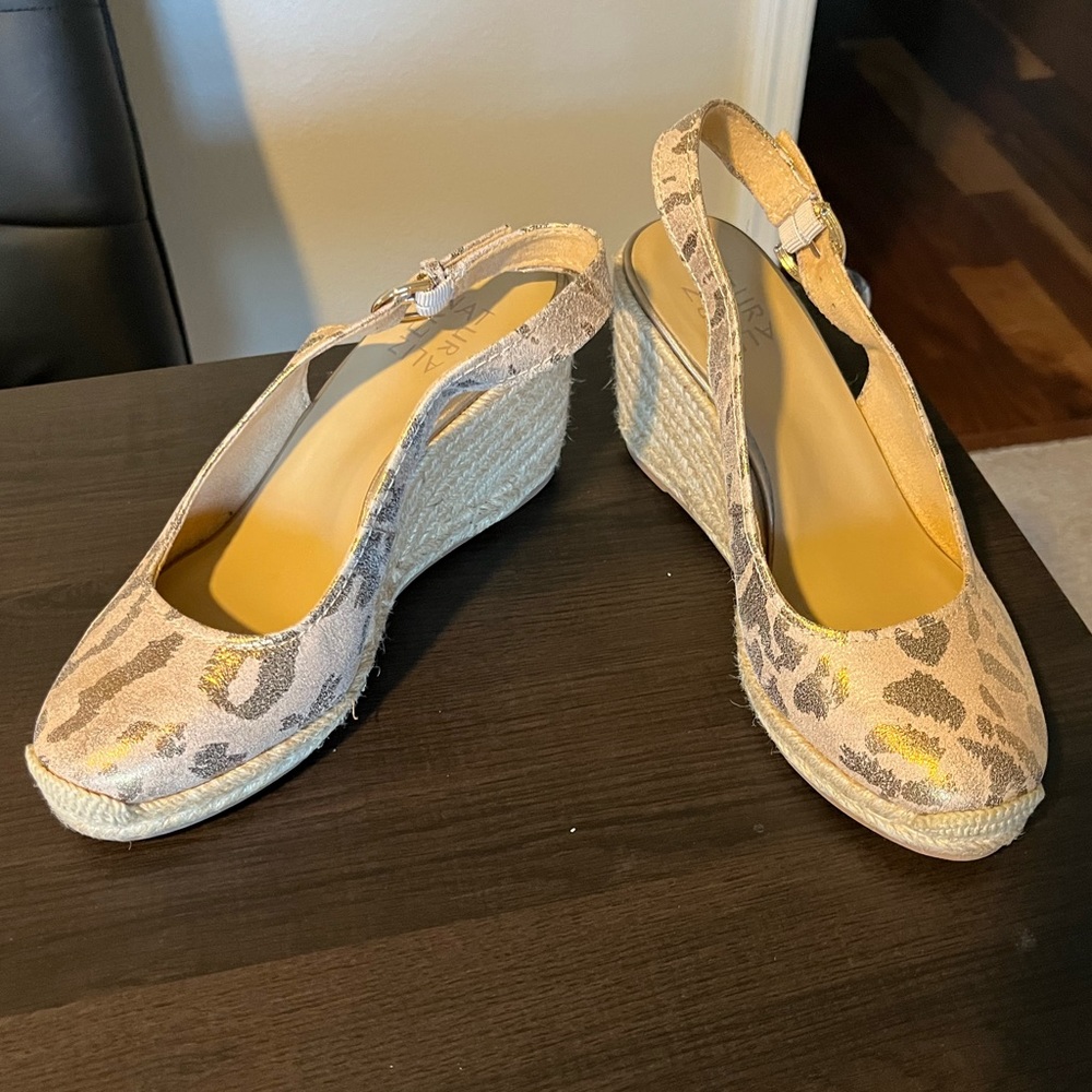 Naturalizer espadrille wedges sz 8.5